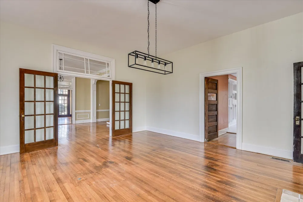 708 Mulberry Street Louisville, GA 30434