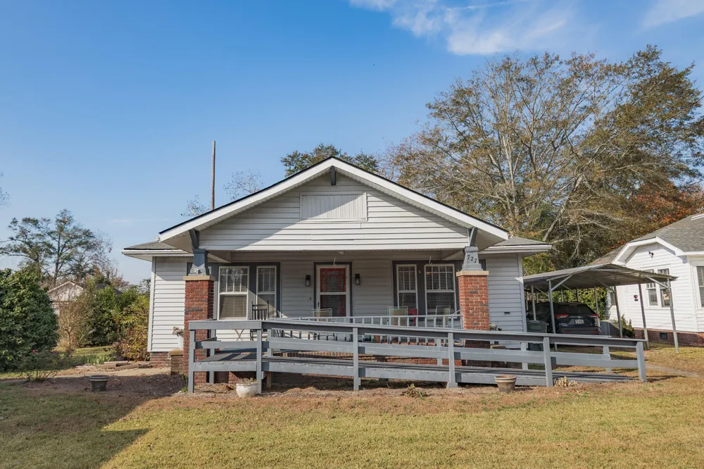727 Harvey Street Millen, GA 30442