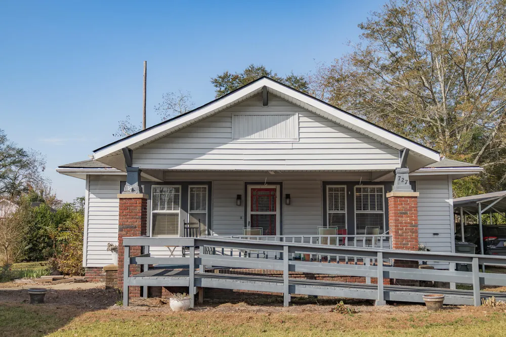 727 Harvey Street Millen, GA 30442