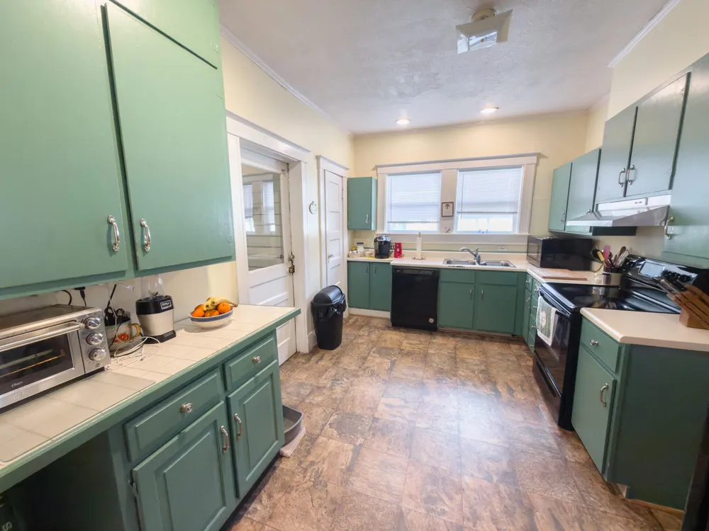 727 Harvey Street Millen, GA 30442