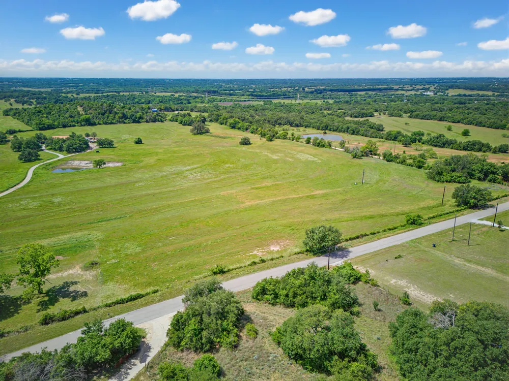 2539 Carter Road Springtown, TX 76082