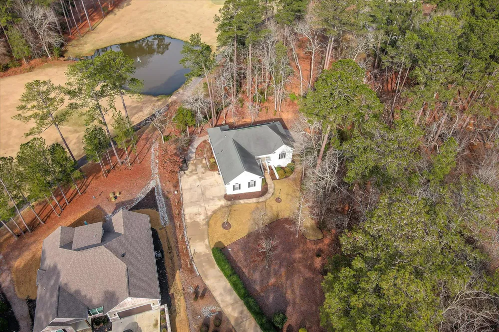 216 Charleston Lane Mccormick, SC 29835