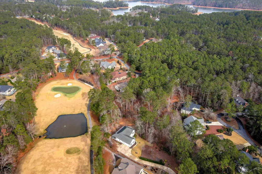 216 Charleston Lane Mccormick, SC 29835