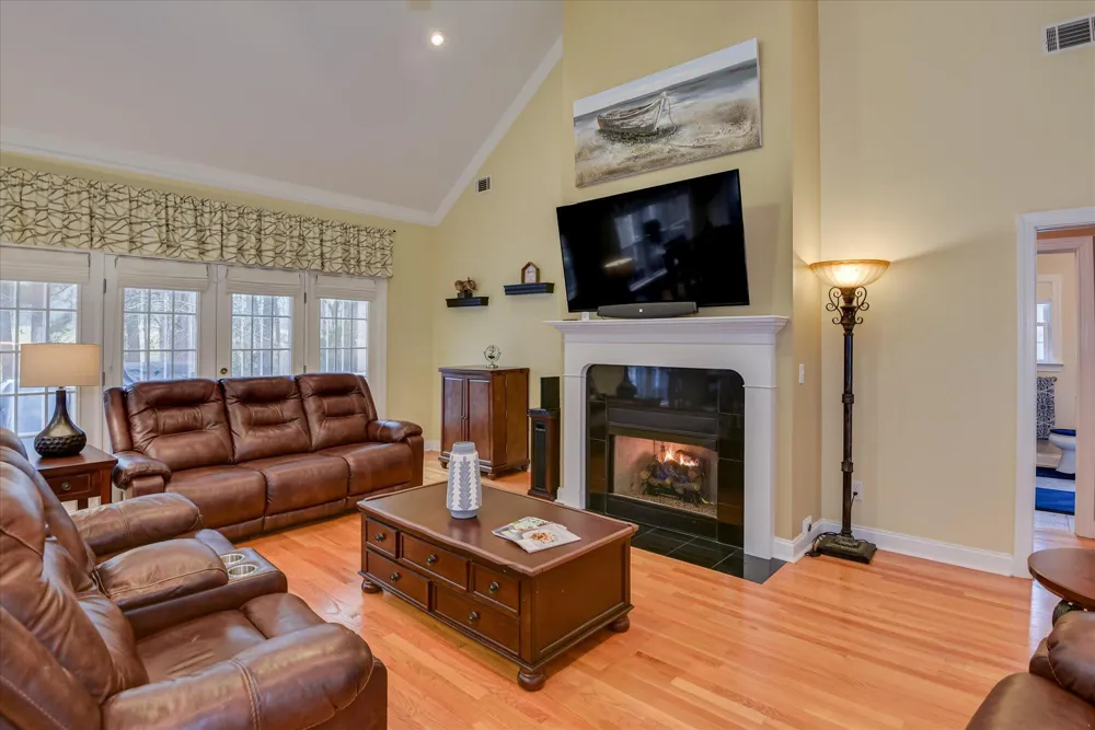 216 Charleston Lane Mccormick, SC 29835