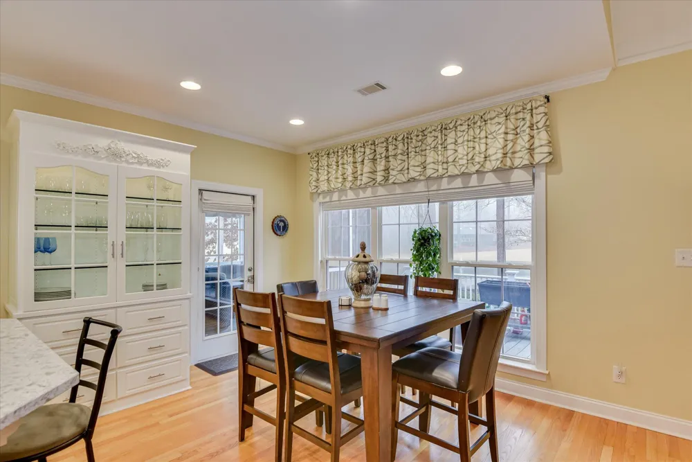 216 Charleston Lane Mccormick, SC 29835