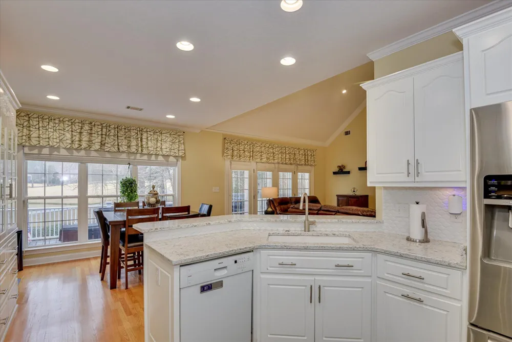 216 Charleston Lane Mccormick, SC 29835