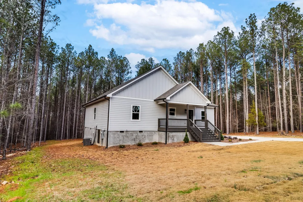 1165 Watersedge Cove Tignall, GA 30668