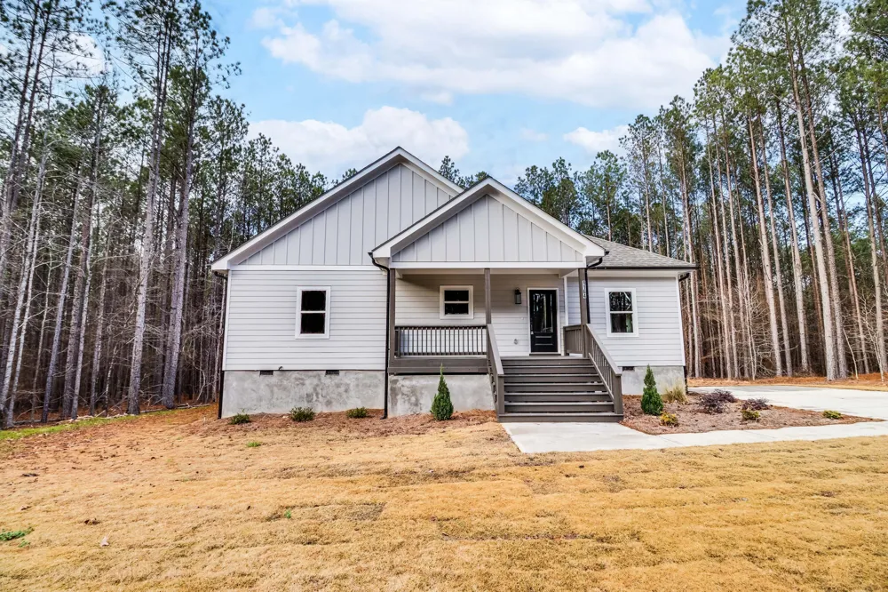 1165 Watersedge Cove Tignall, GA 30668