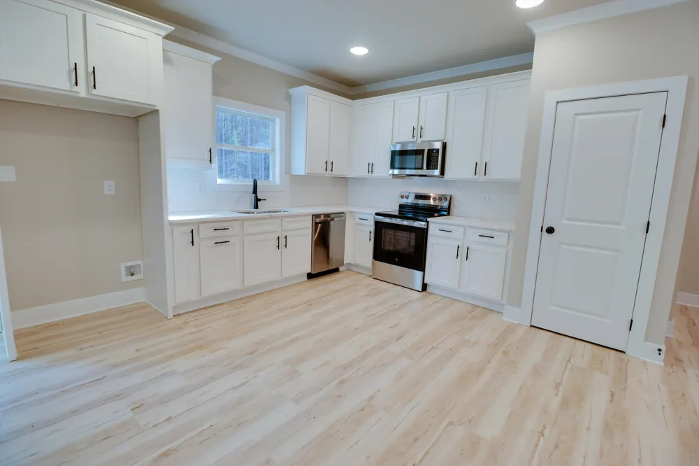 1165 Watersedge Cove Tignall, GA 30668