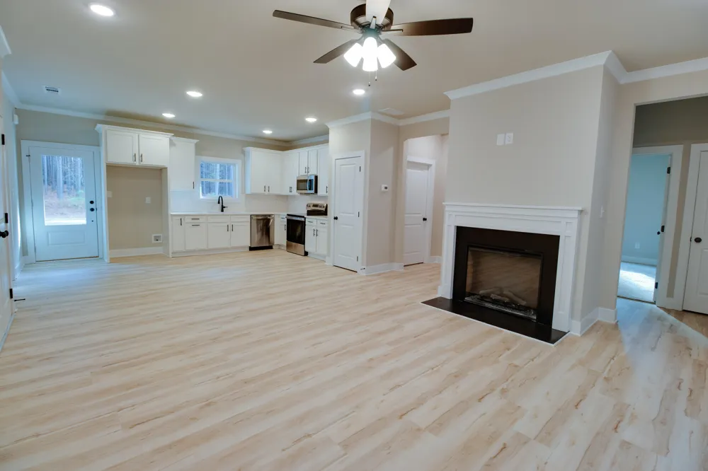 1165 Watersedge Cove Tignall, GA 30668