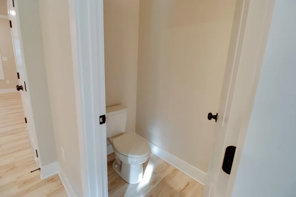 1165 Watersedge Cove Tignall, GA 30668