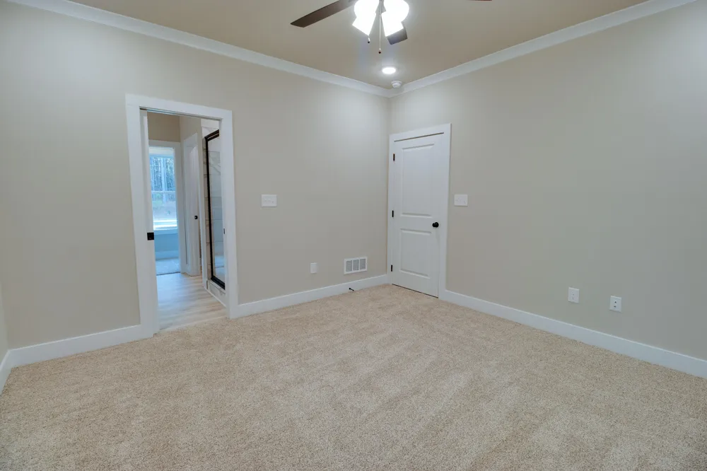 1165 Watersedge Cove Tignall, GA 30668