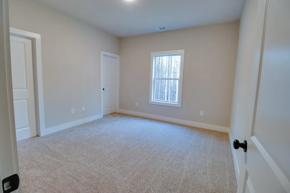 1165 Watersedge Cove Tignall, GA 30668