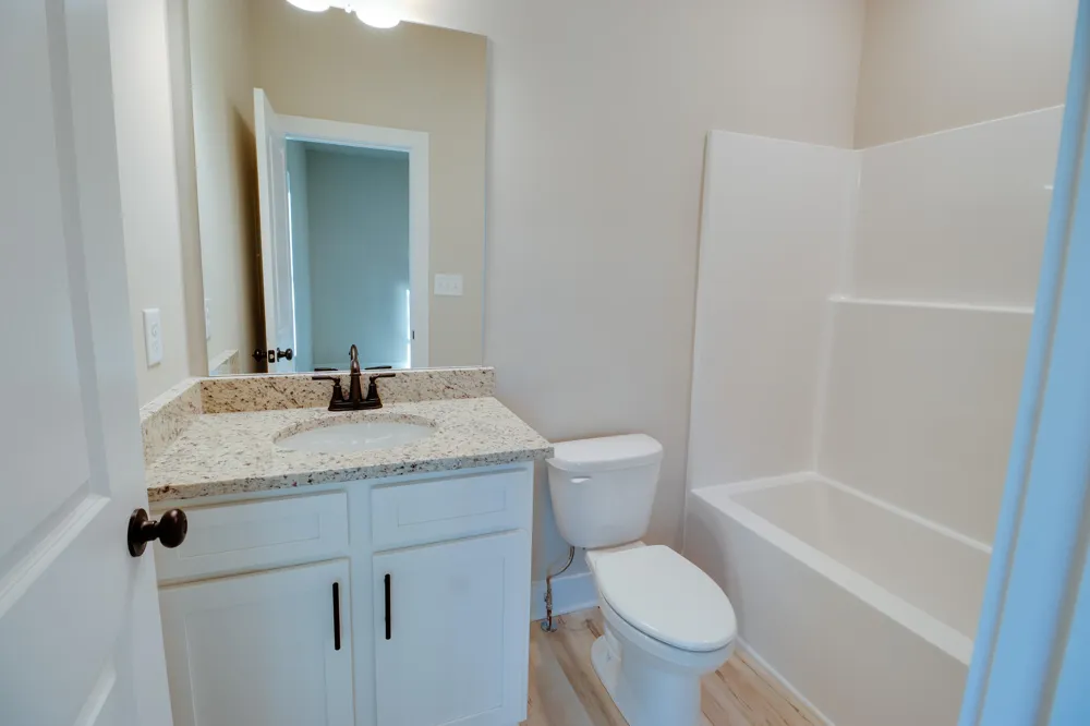 1165 Watersedge Cove Tignall, GA 30668