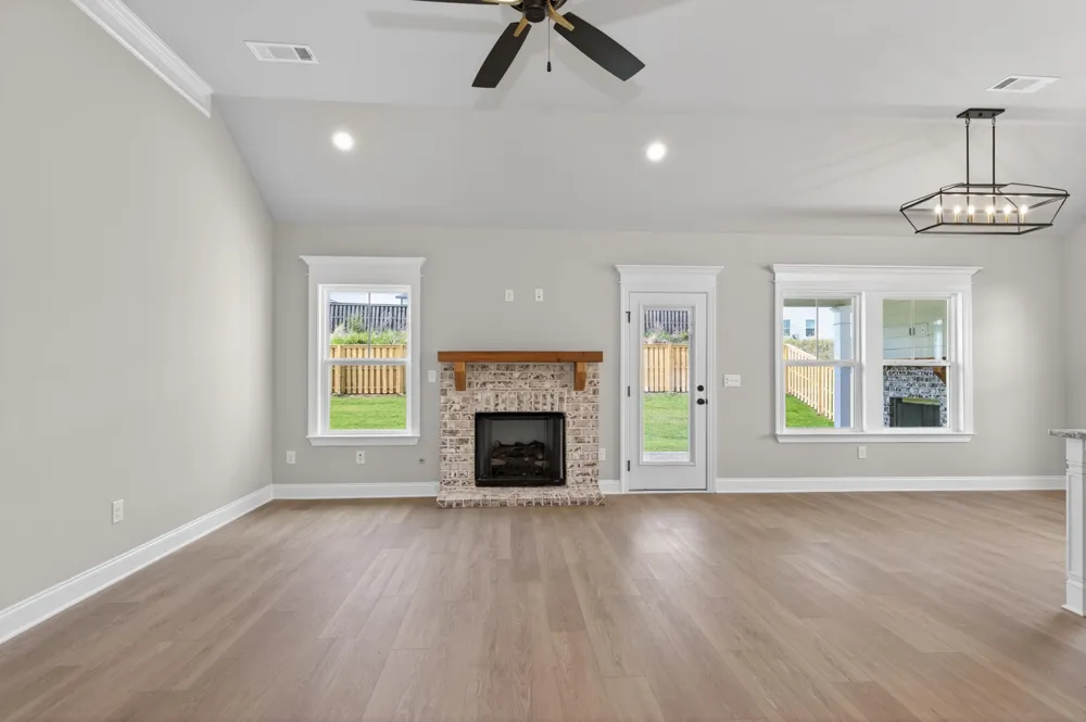 827 Sparrow Point Ave Evans, GA 30809