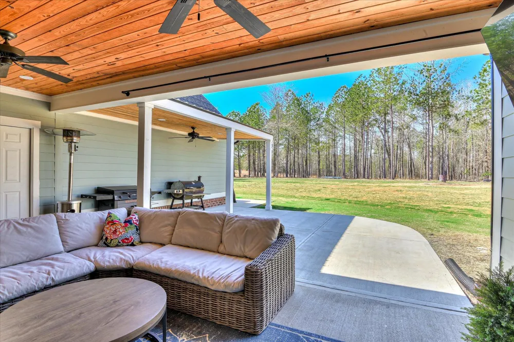 1630 Long Cove Drive Lincolnton, GA 30817