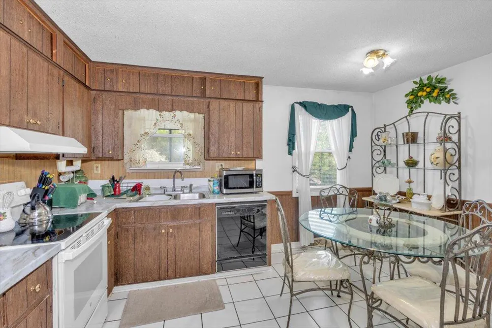 7025 Rance Perry Road Appling, GA 30802