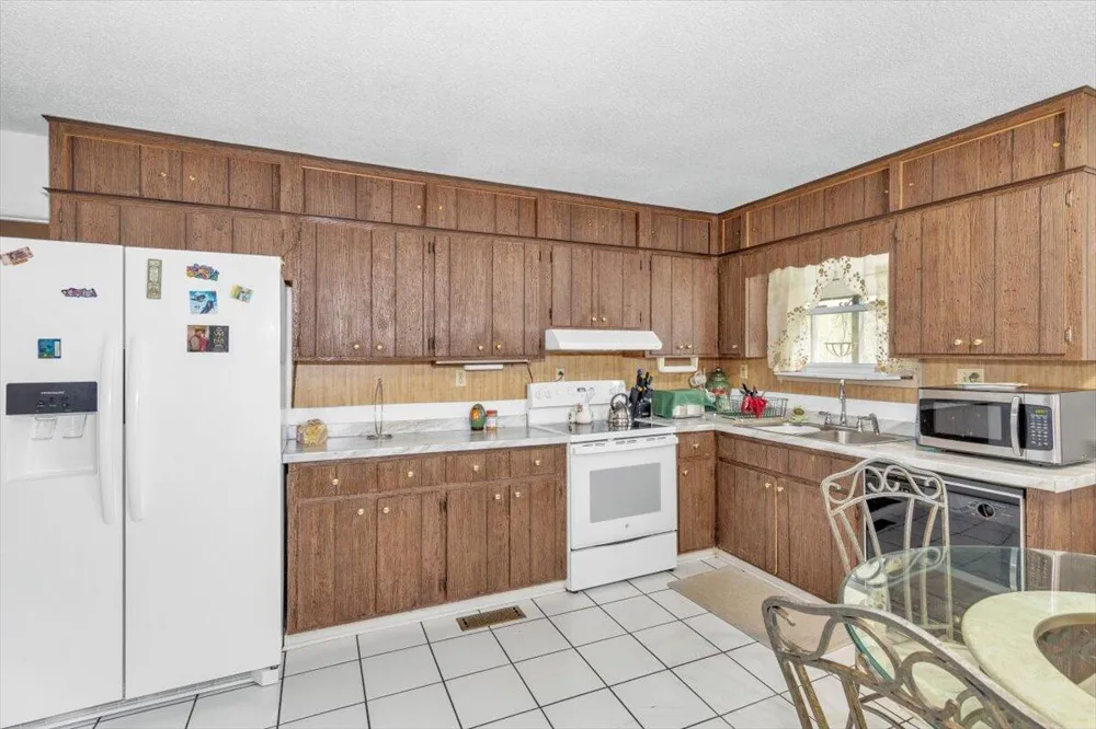 7025 Rance Perry Road Appling, GA 30802