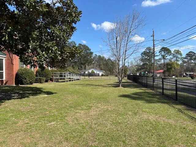 39 E Calhoun Street Wadley, GA 30477