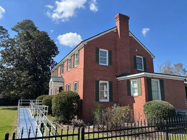 39 E Calhoun Street Wadley, GA 30477