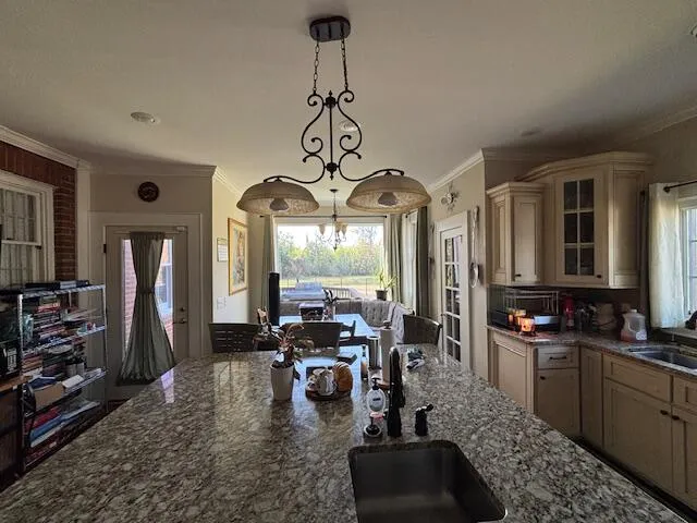 39 E Calhoun Street Wadley, GA 30477