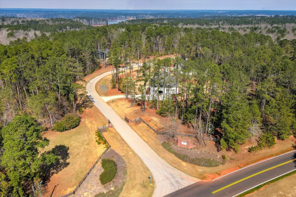 1006 Sadie Lincolnton, GA 30817