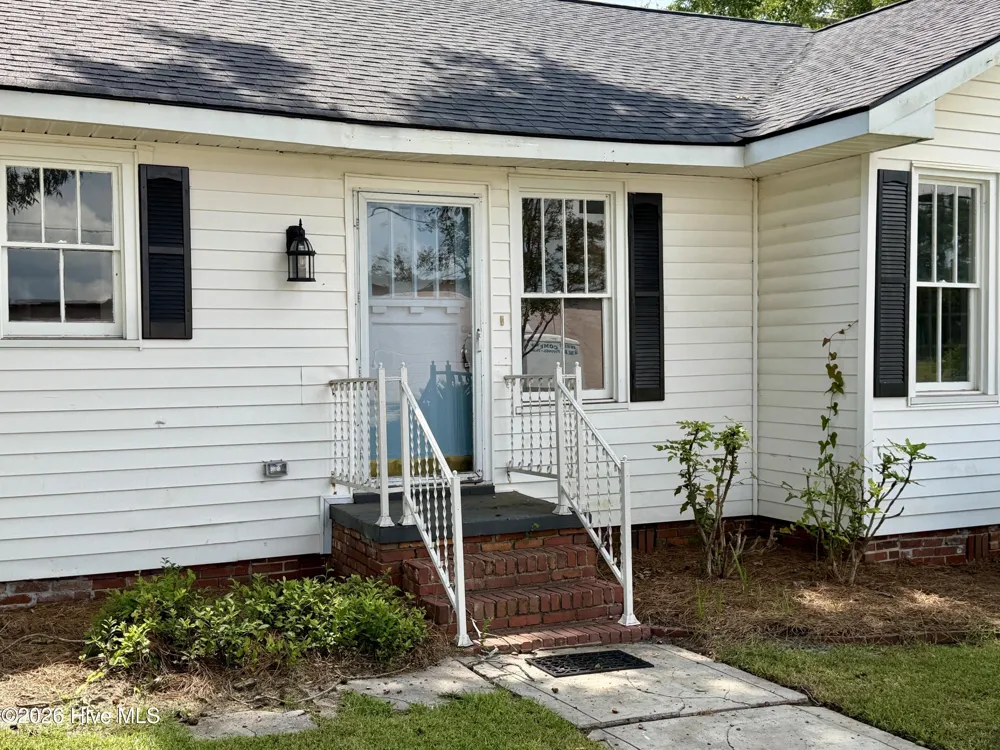 904 Girard Avenue Sardis, GA 30456
