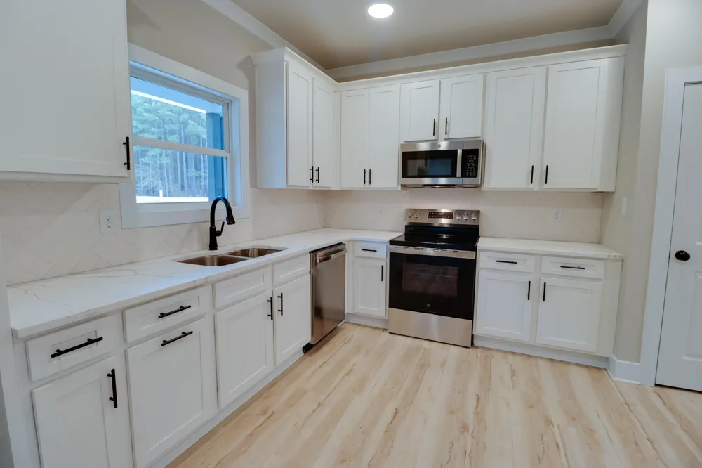 1198 Sunset Cove Tignall, GA 30668