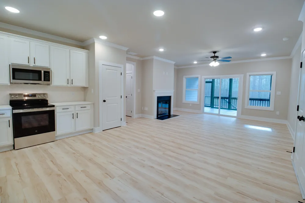 1198 Sunset Cove Tignall, GA 30668
