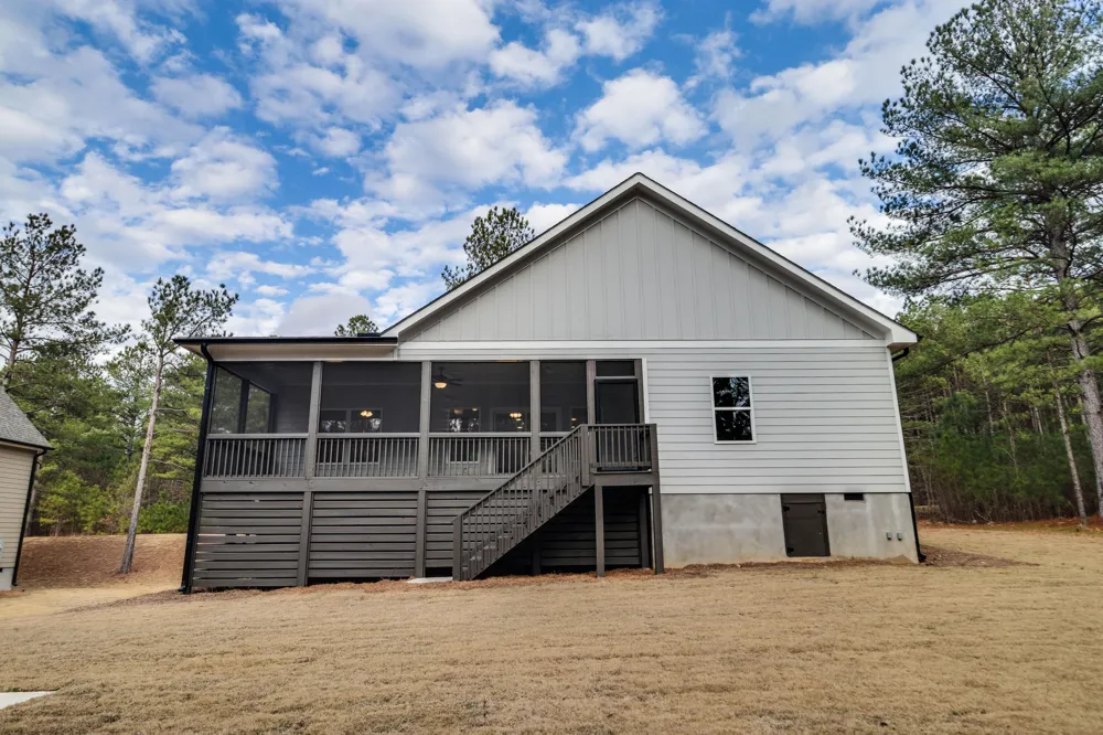 1198 Sunset Cove Tignall, GA 30668