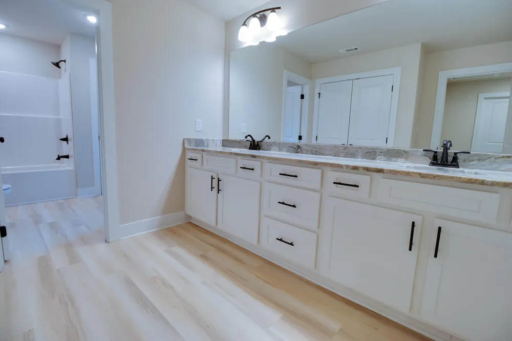 1021 S Pointe Court Tignall, GA 30668