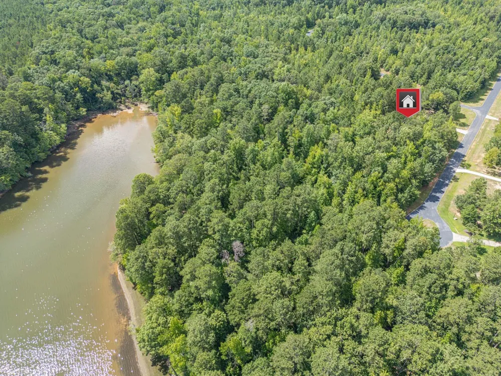 1021 S Pointe Court Tignall, GA 30668