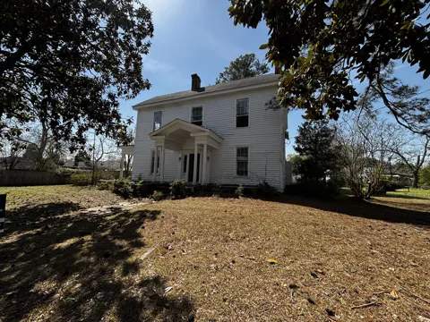 301 Cleveland Street