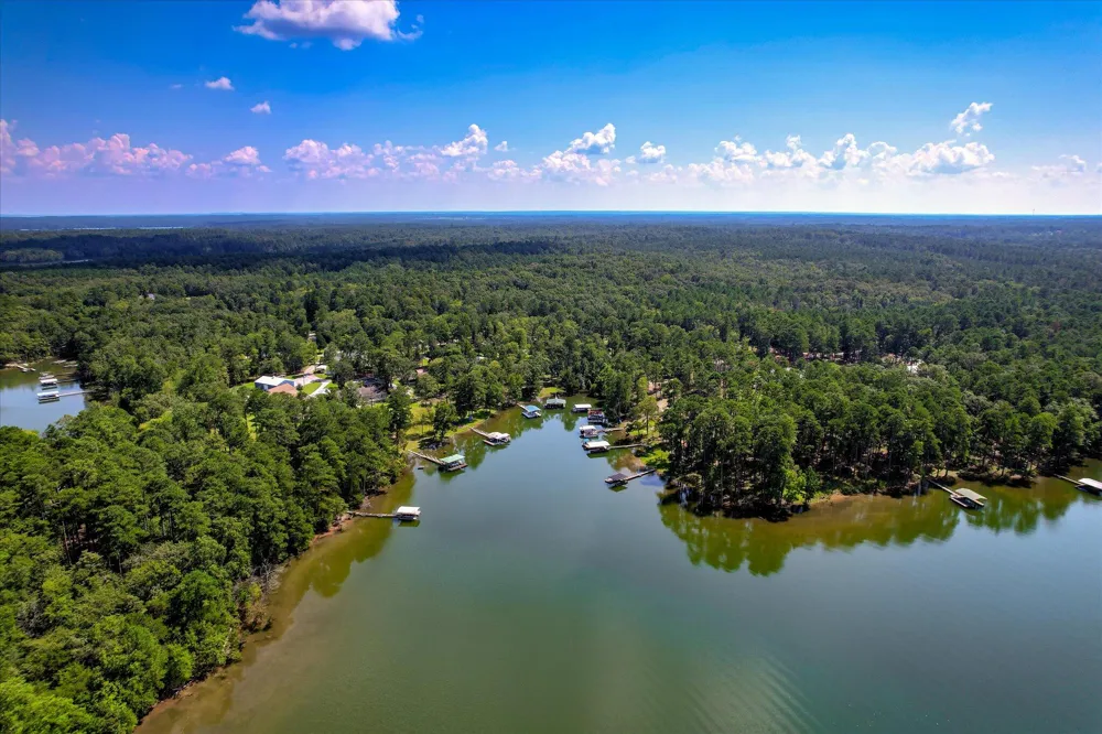 1129 Lakeside Drive Lincolnton, GA 30817