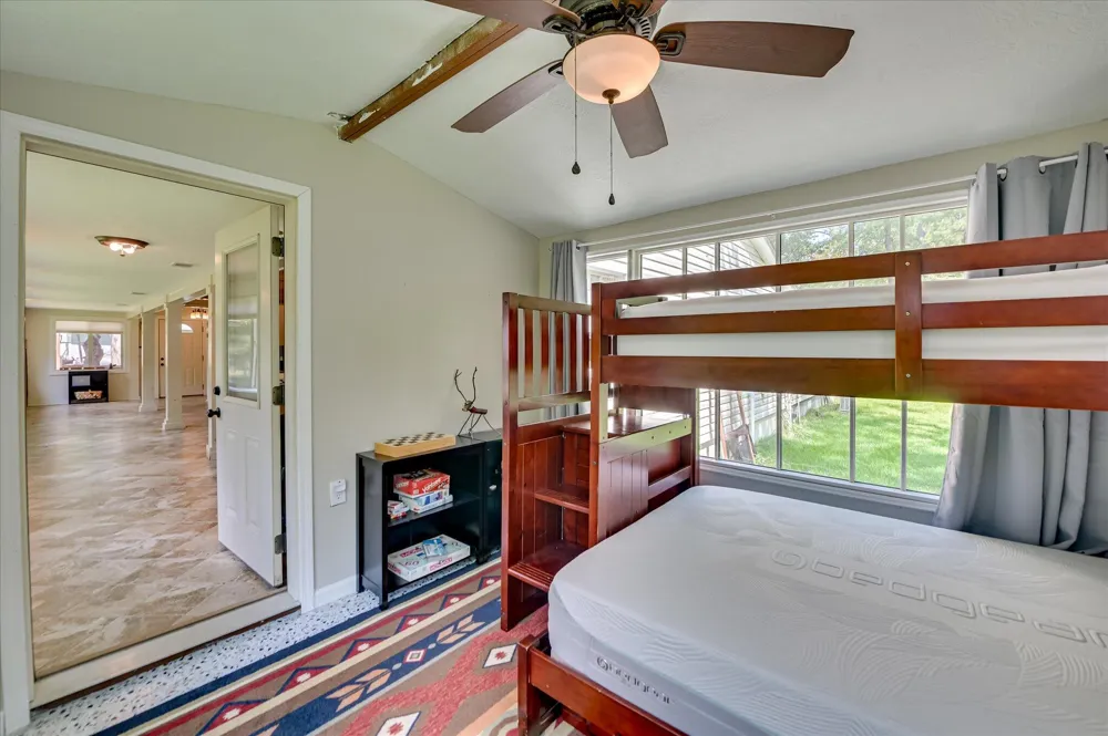 1129 Lakeside Drive Lincolnton, GA 30817