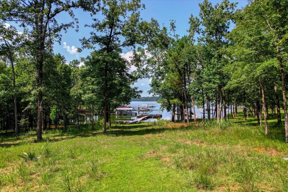 1129 Lakeside Drive Lincolnton, GA 30817