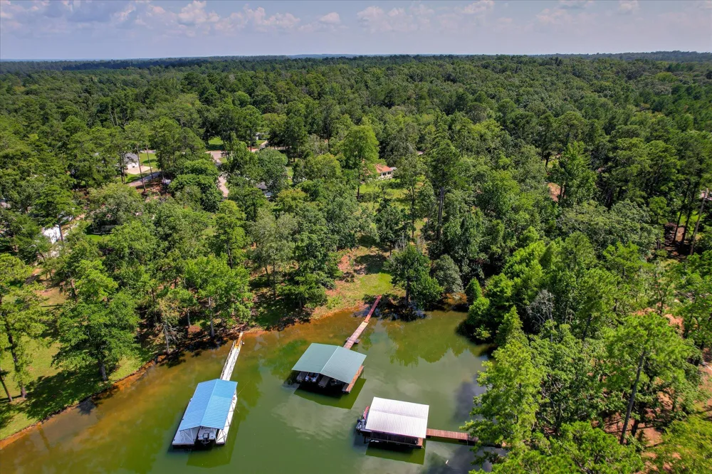 1129 Lakeside Drive Lincolnton, GA 30817