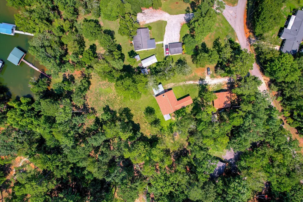 1129 Lakeside Drive Lincolnton, GA 30817