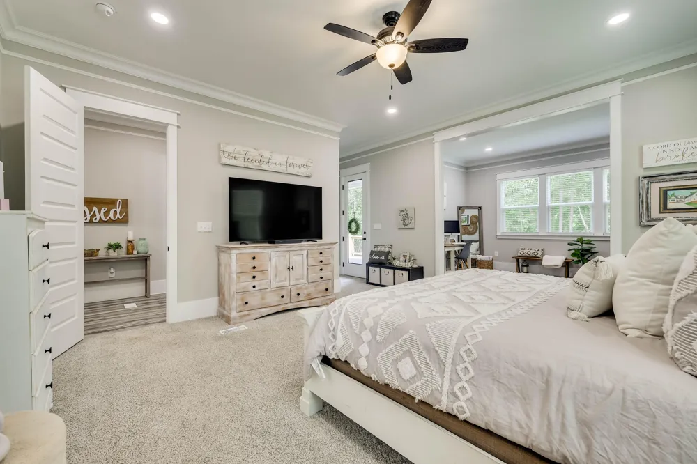 1127 Savannah Ridge Road Lincolnton, GA 30817
