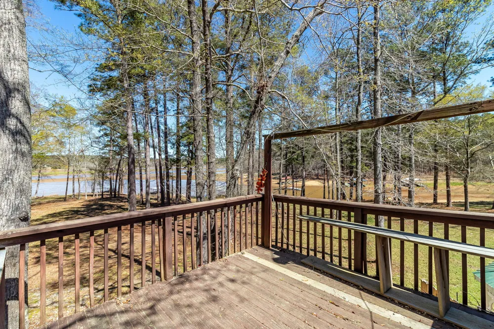 1098 Broad River Scenic Drive Tignall, GA 30668