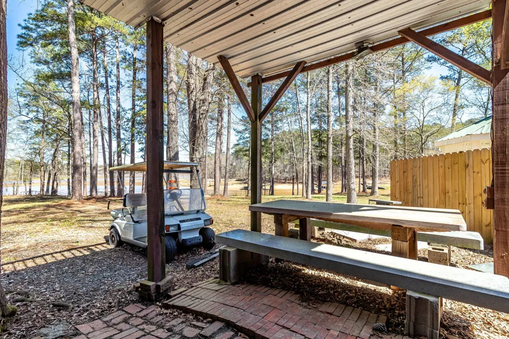 1098 Broad River Scenic Drive Tignall, GA 30668