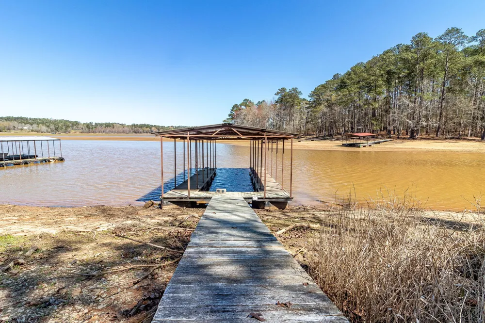 1098 Broad River Scenic Drive Tignall, GA 30668