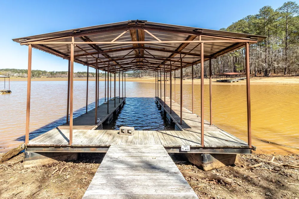 1098 Broad River Scenic Drive Tignall, GA 30668
