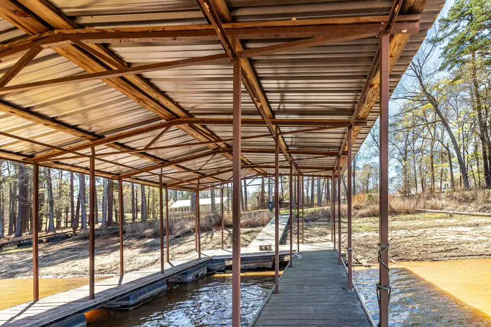 1098 Broad River Scenic Drive Tignall, GA 30668