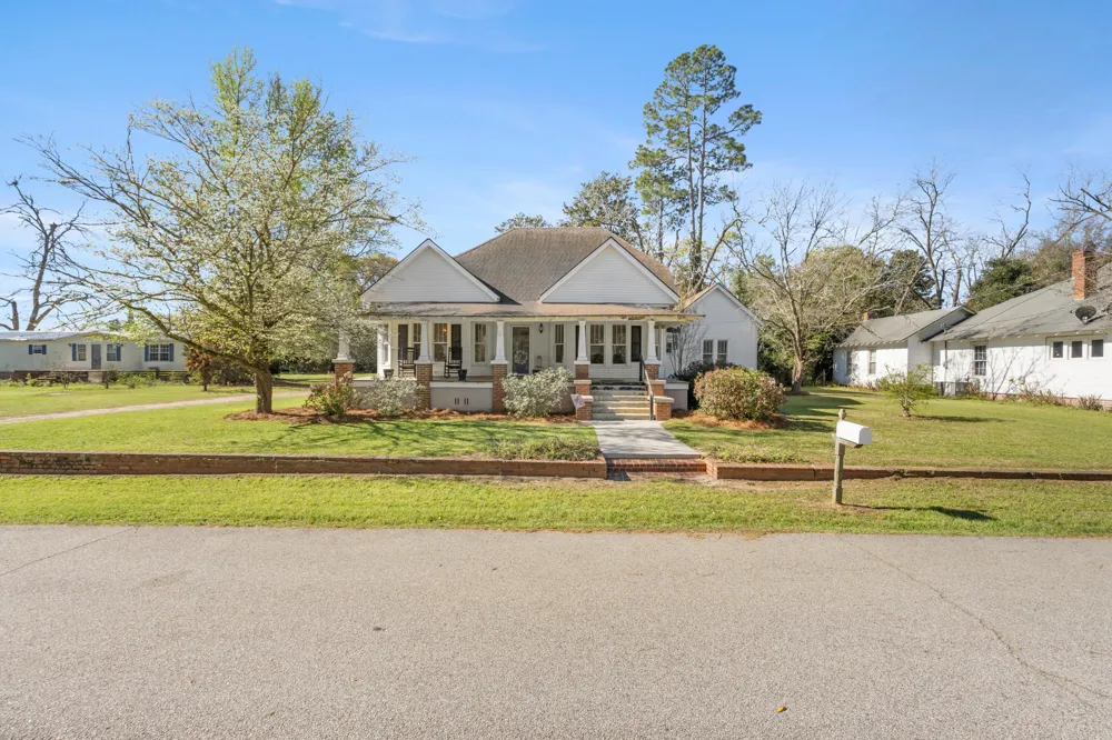 814 Screven Street Sardis, GA 30456