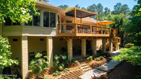 307 Superior Cove