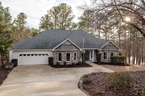 210 Daly Place