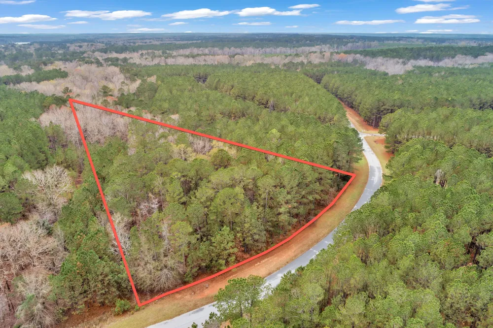 1252 Rogers Road Tignall, GA 30668