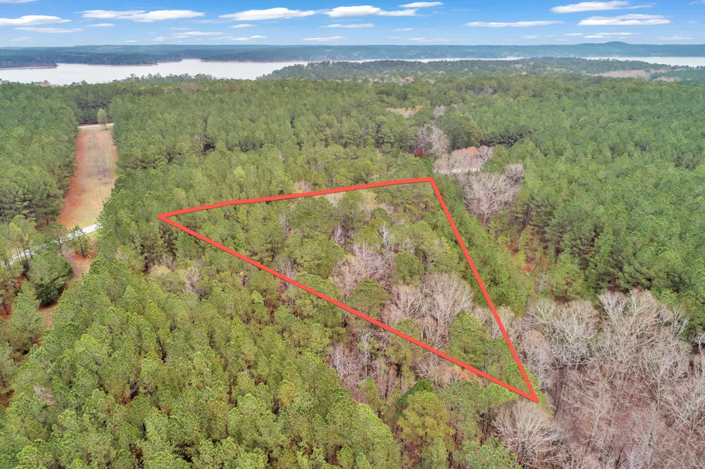 1252 Rogers Road Tignall, GA 30668