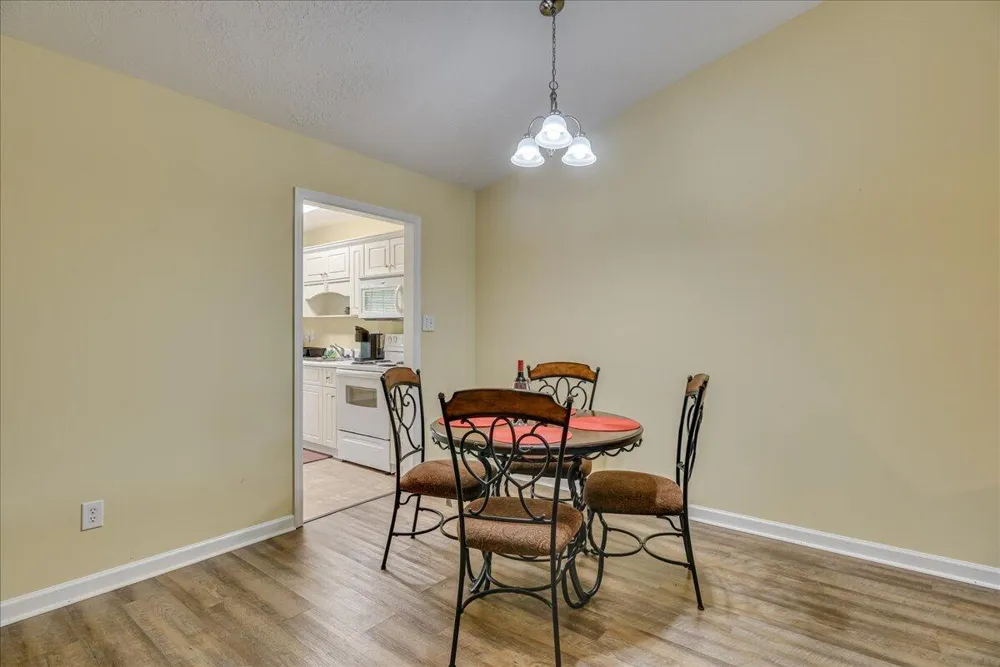 540 Edgecliff Lane Evans, GA 30809